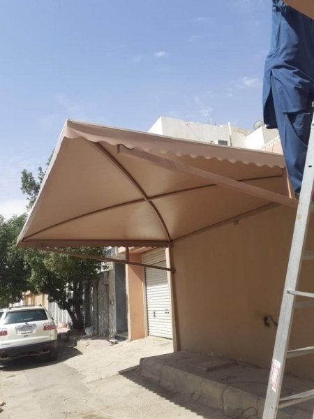استبدال قماش مظلات السيارات مع الاحتفاظ بالهيكل في المدينة المنورة
